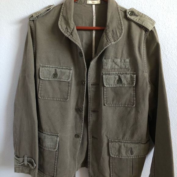 Other - Men Twill weave button down  jacket Olive